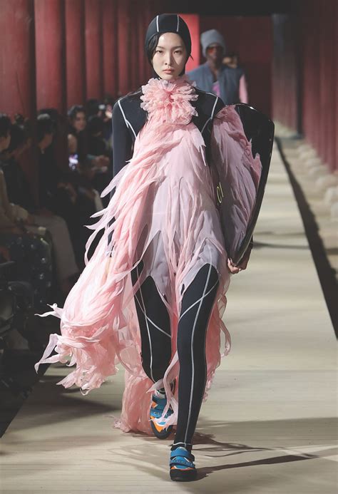 gucci cruise vogue runway|gucci 2024.